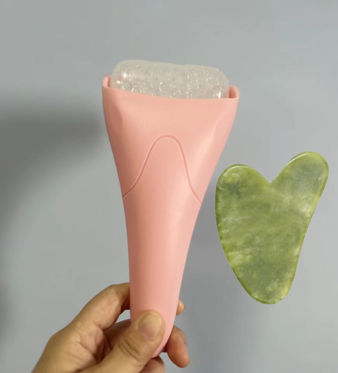 Ice Roller Facial Massager – Reduce Puffiness, Soothe Skin & Boost Natural Glow